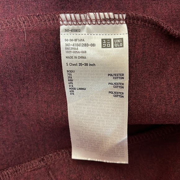 Uniqlo Women Hoodie with Front Zipper and zipped pockets - Picture 6 of 6